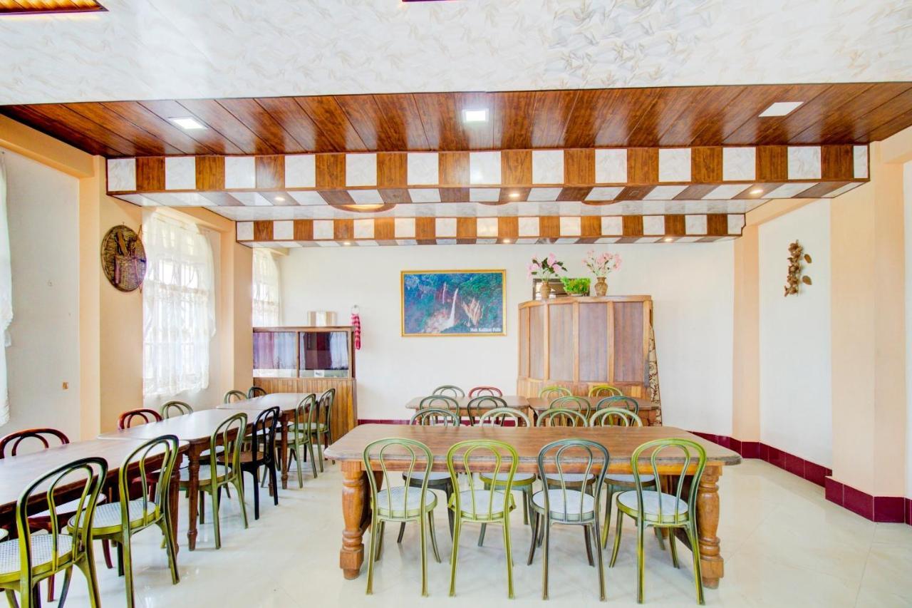 Capital O 79144 Coniferous Resort Cherrapunji Exterior photo