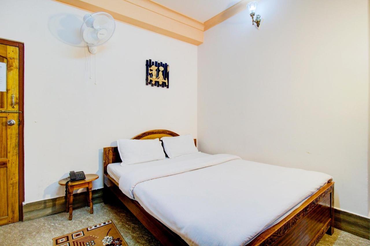 Capital O 79144 Coniferous Resort Cherrapunji Exterior photo